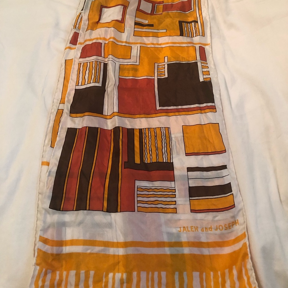Geometric Pattern Scarf - Multicolor